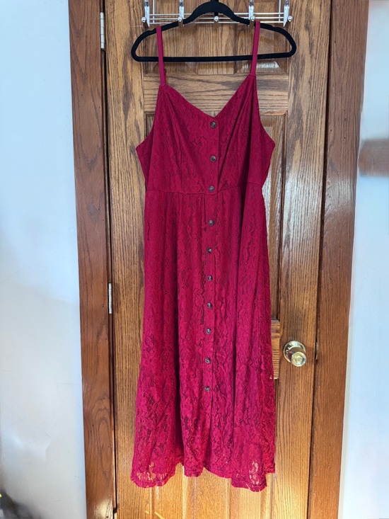 BloomChic Dresses & Skirts - Red lace dress